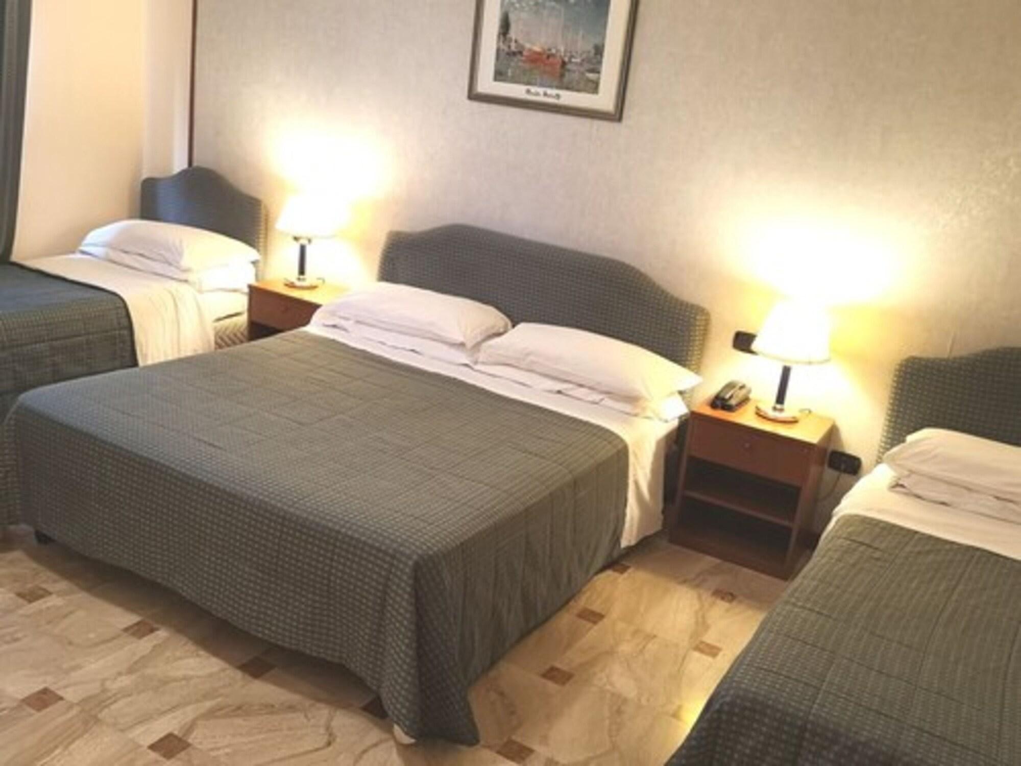 Hotel Palace 2000 포메지아 외부 사진