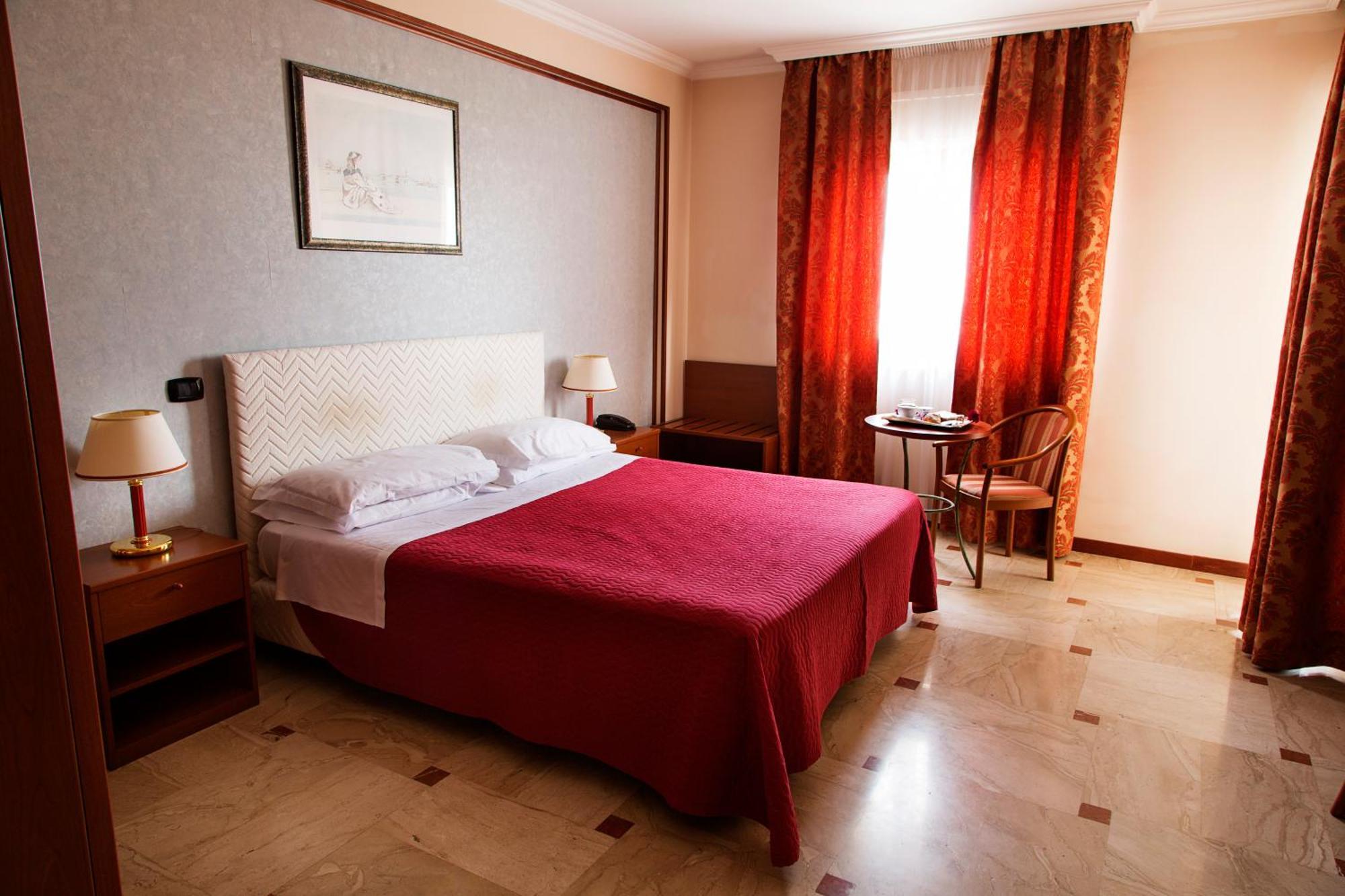Hotel Palace 2000 포메지아 객실 사진