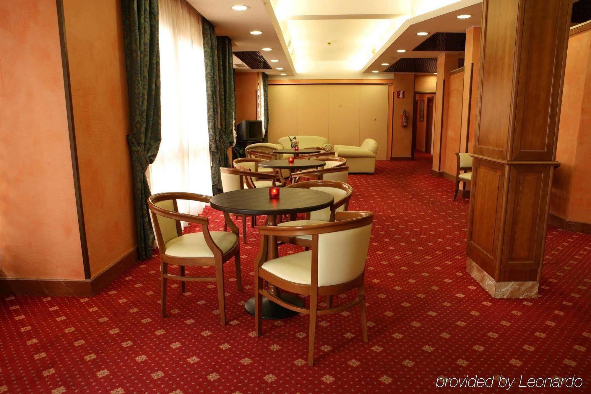 Hotel Palace 2000 포메지아 외부 사진